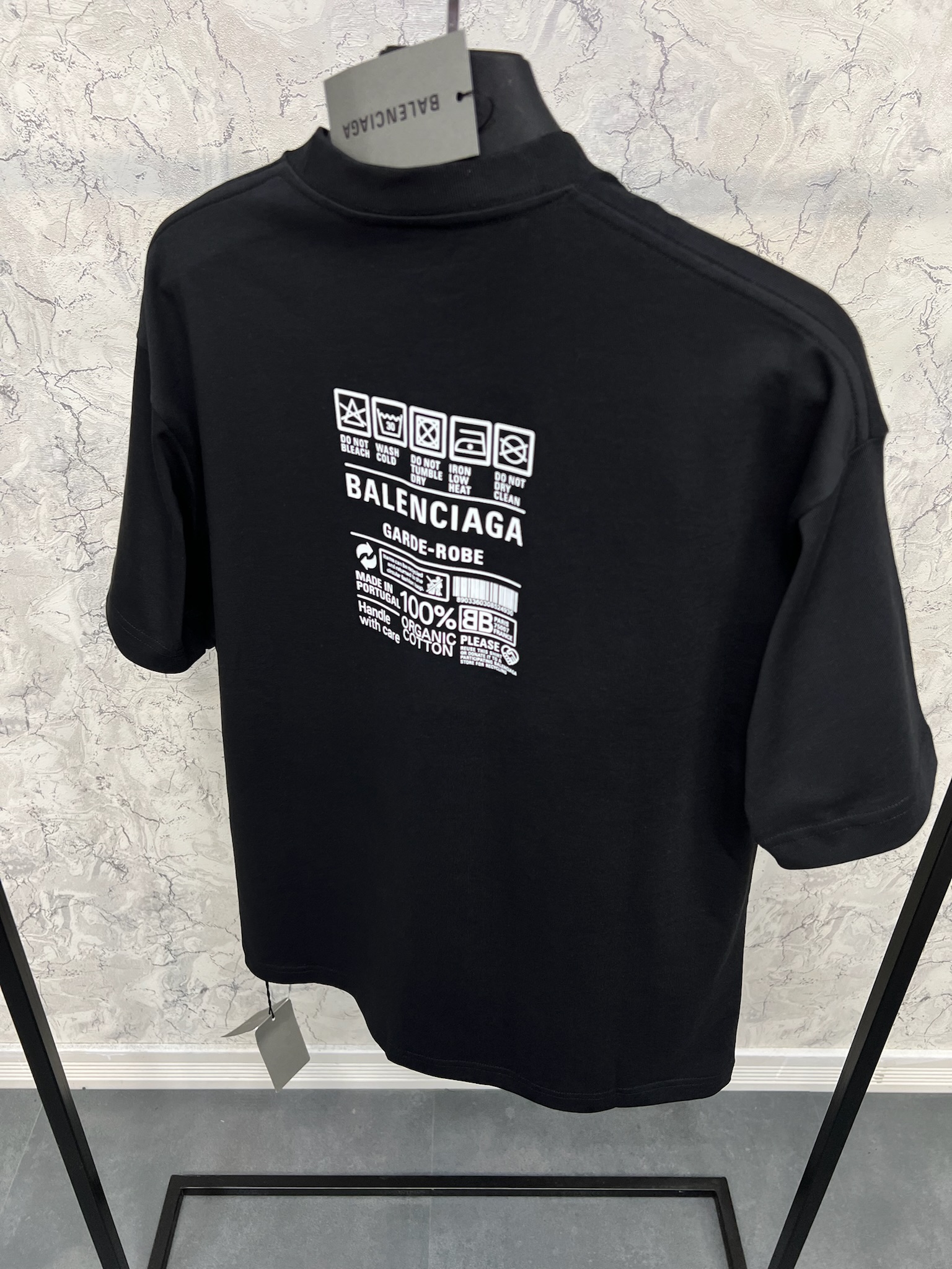 Erkek%20Normal%20%20Fit%20Tshirt%2024T69B