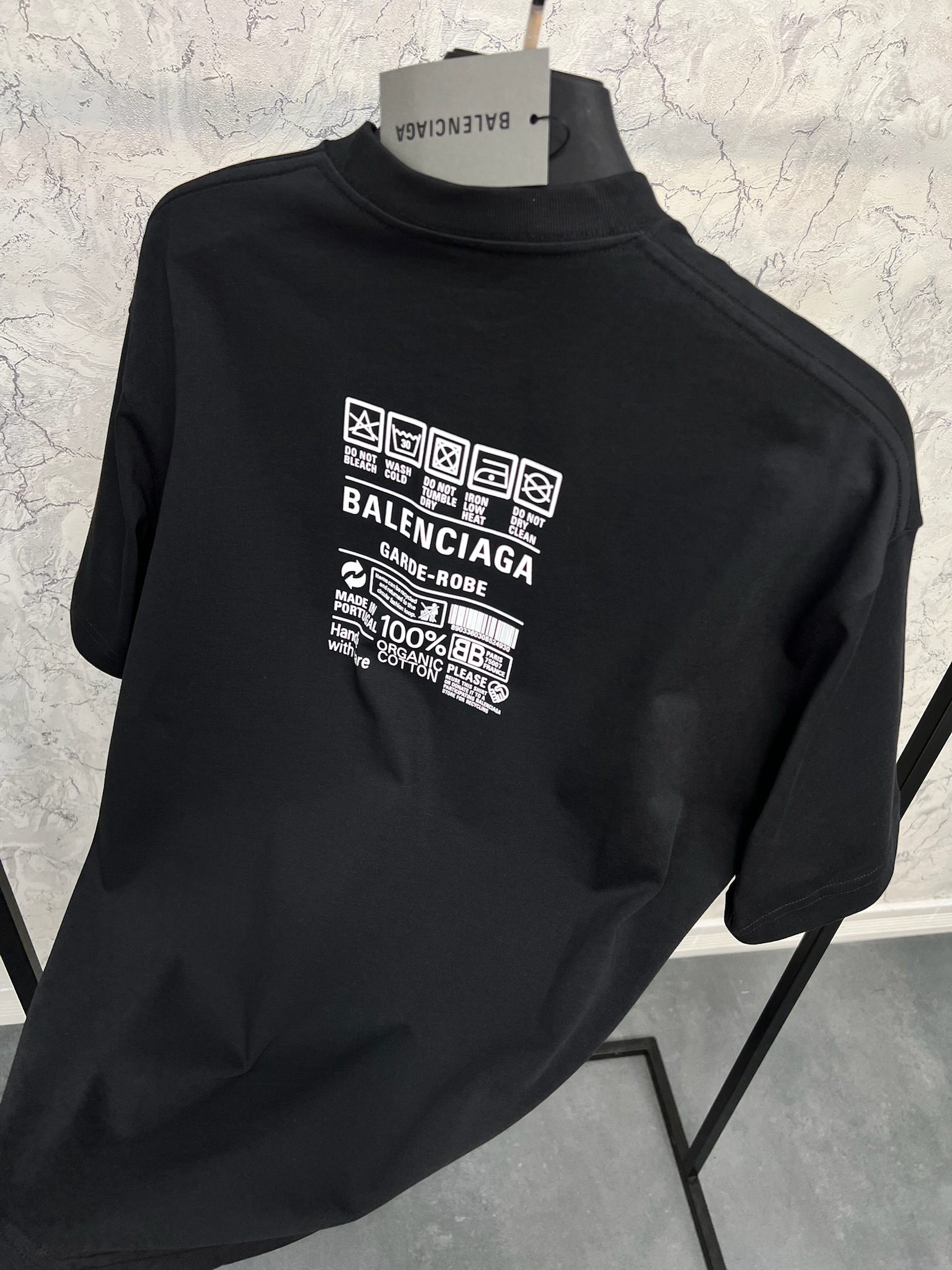 Erkek%20Normal%20%20Fit%20Tshirt%2024T69B