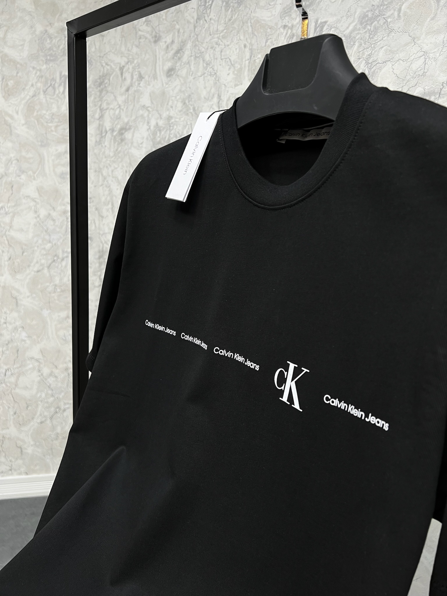 Erkek%20Normal%20%20Fit%20Tshirt%2024T57S