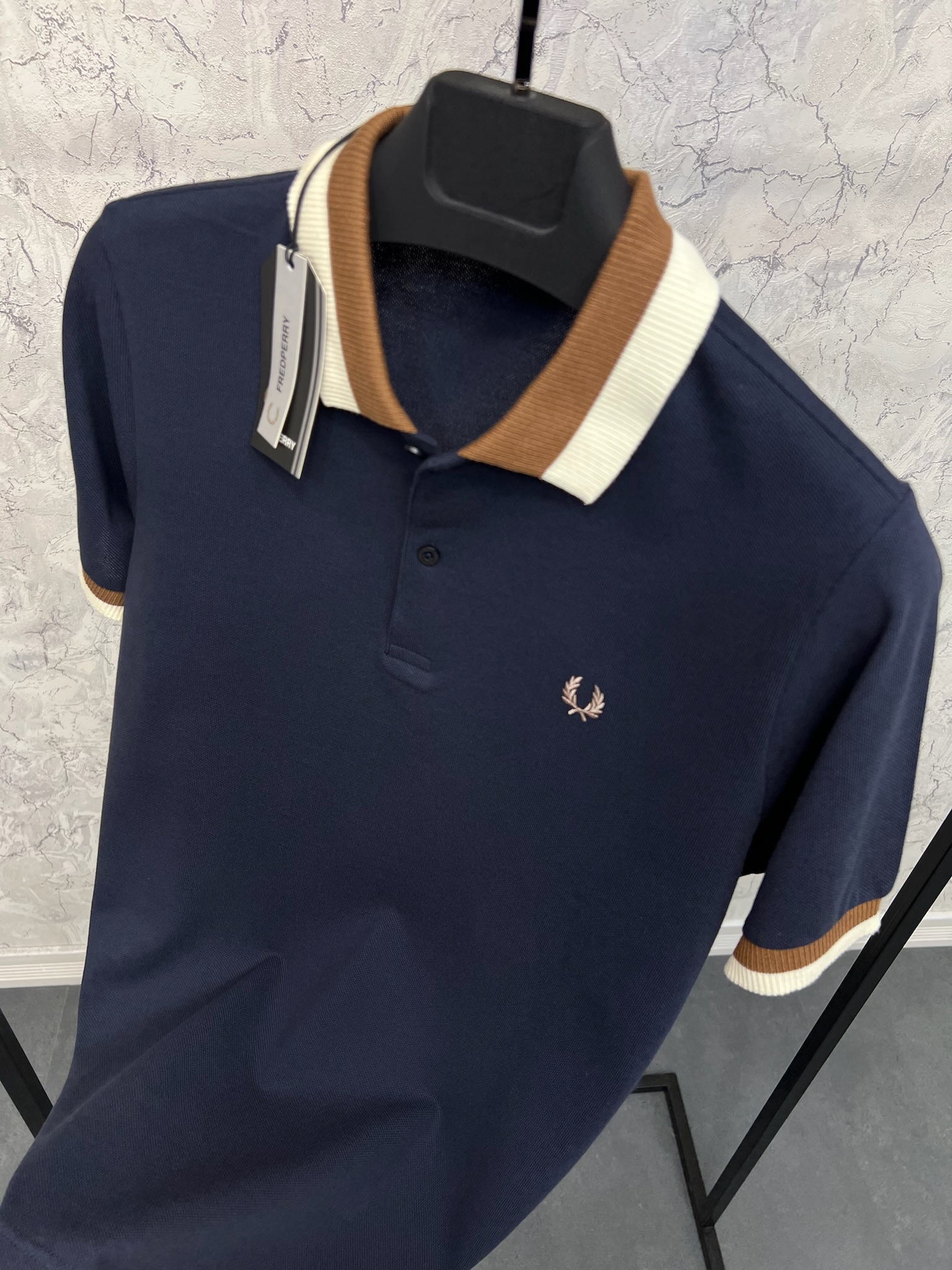 Erkek%20Normal%20%20Fit%20%20Polo%20Yaka%20T-shirt%20%208096L