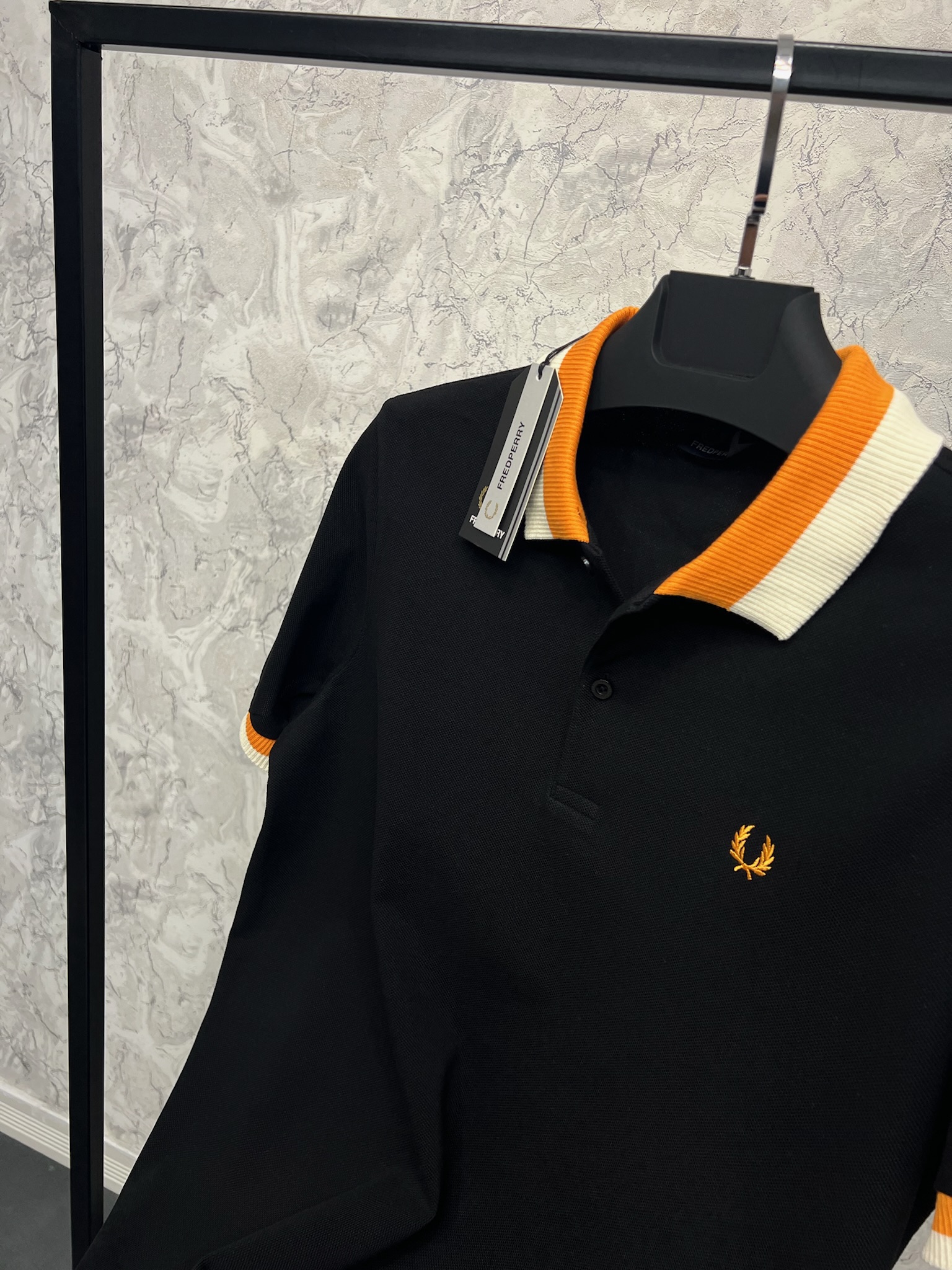 Erkek%20Normal%20%20Fit%20%20Polo%20Yaka%20T-shirt%20%208096S