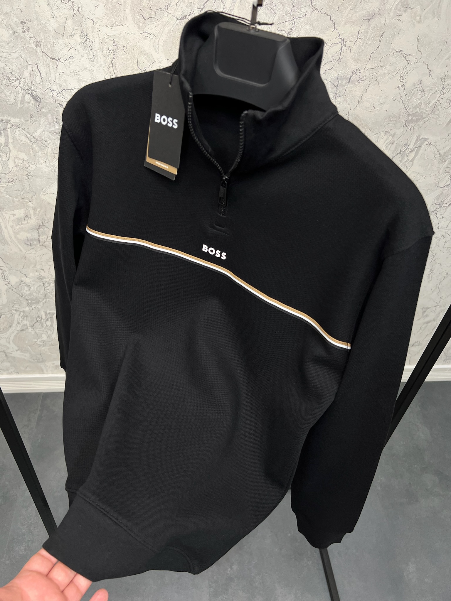 Erkek%20Normal%20%20Fit%20Sweatshirt%2025K010S