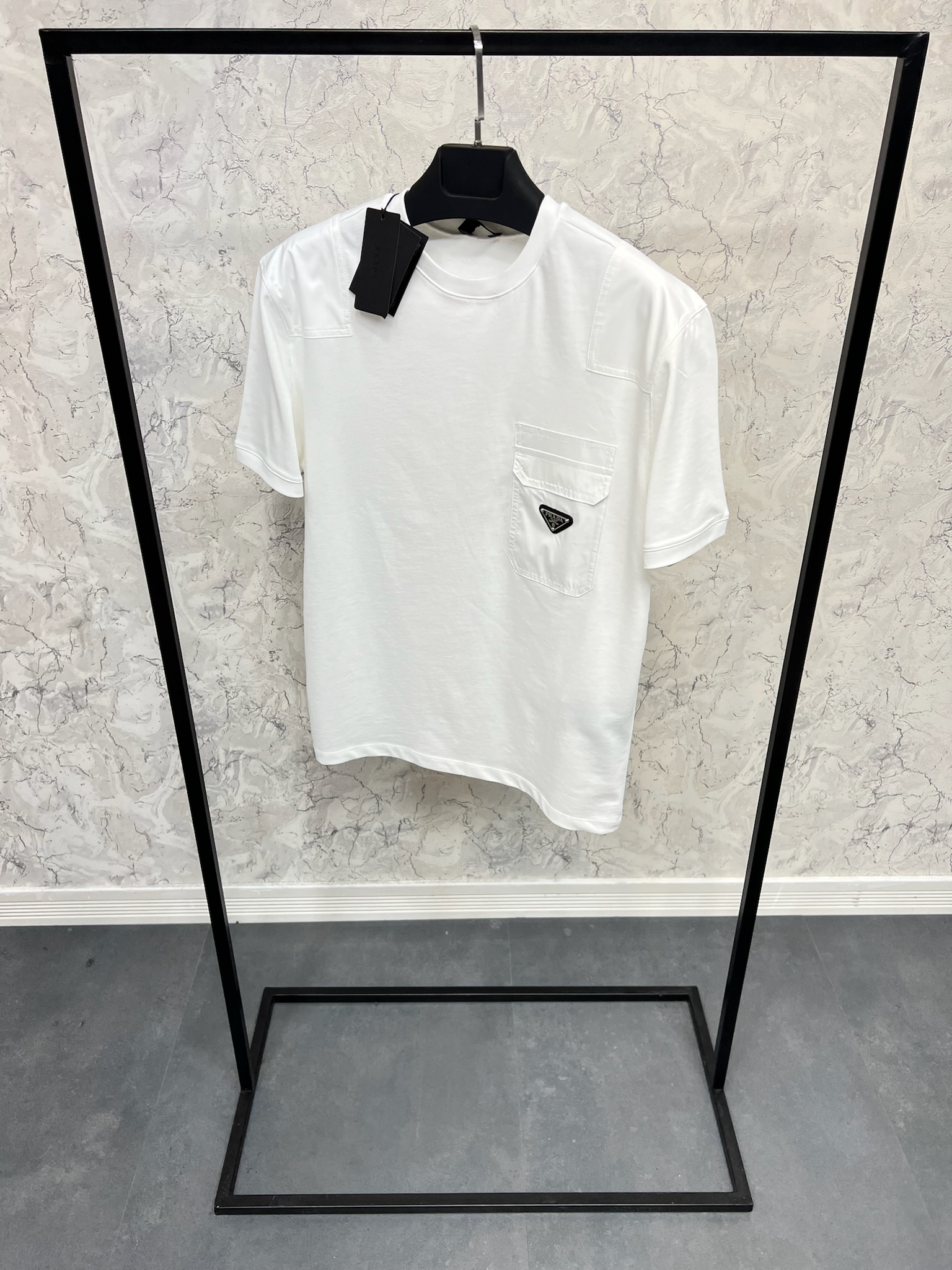 Erkek%20Normal%20%20Fit%20Tshirt%2024T103B