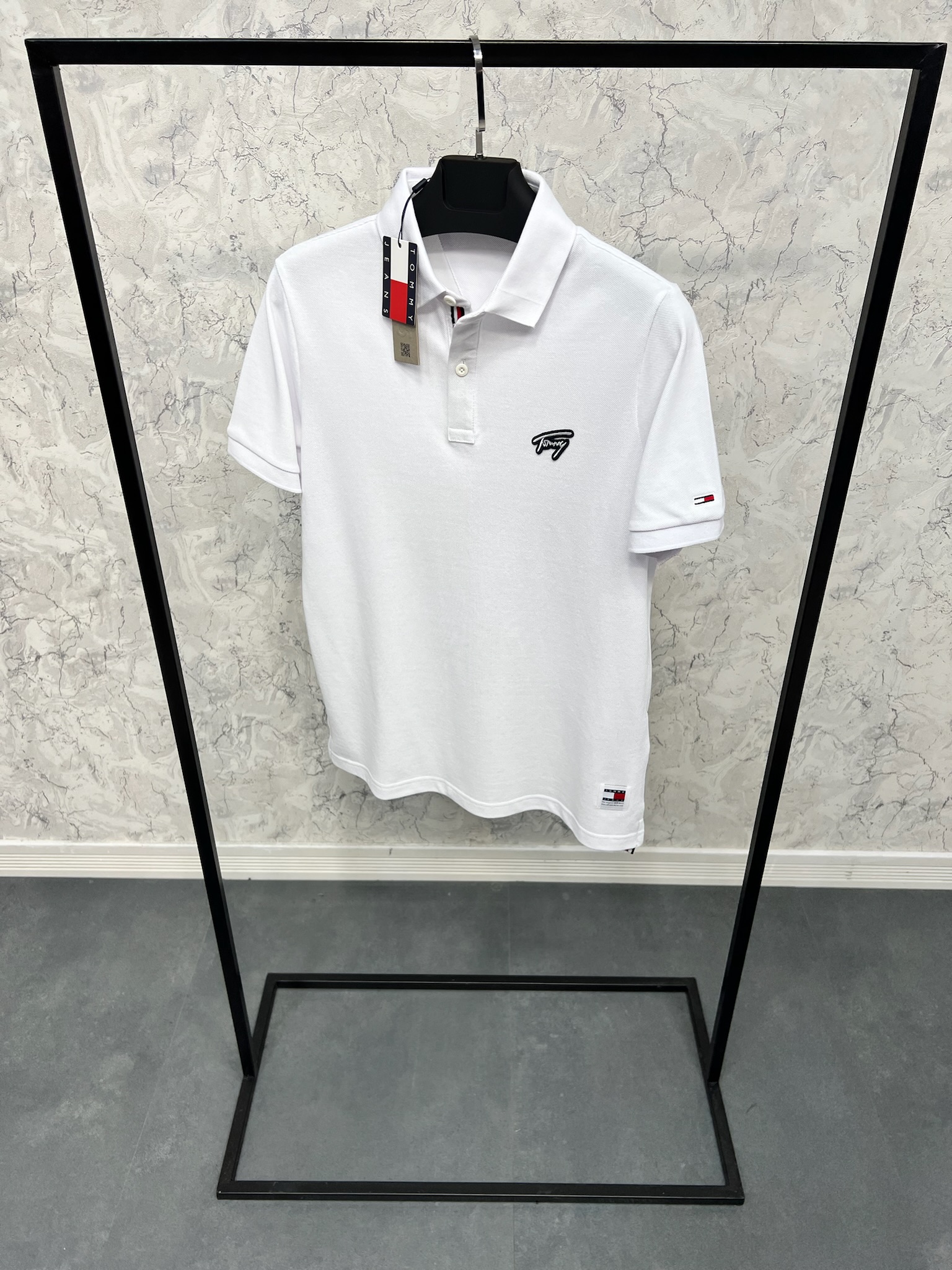 Erkek%20Normal%20%20Fit%20Polo%20Yaka%20T-shirt%208071B