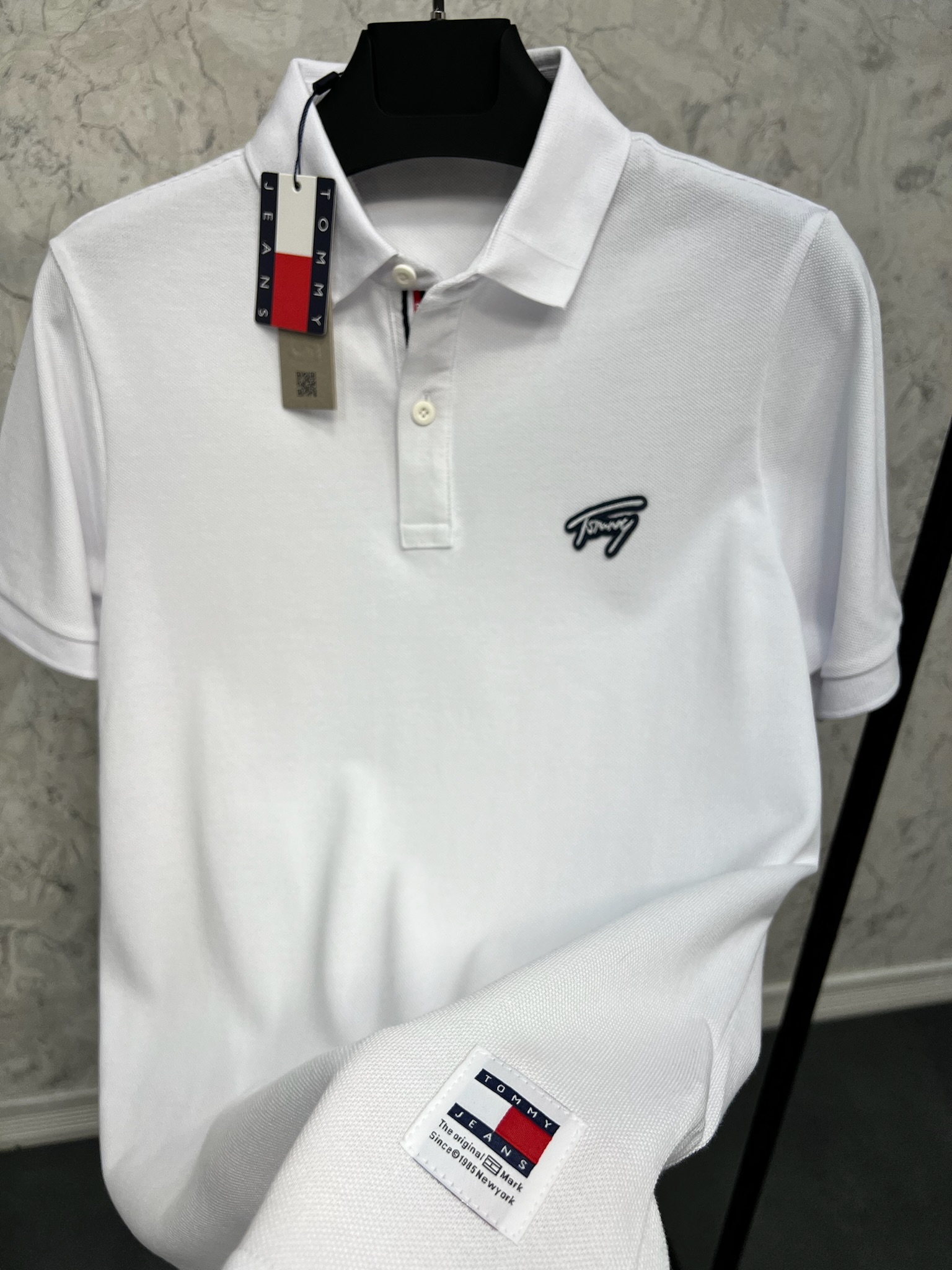 Erkek%20Normal%20%20Fit%20Polo%20Yaka%20T-shirt%208071B