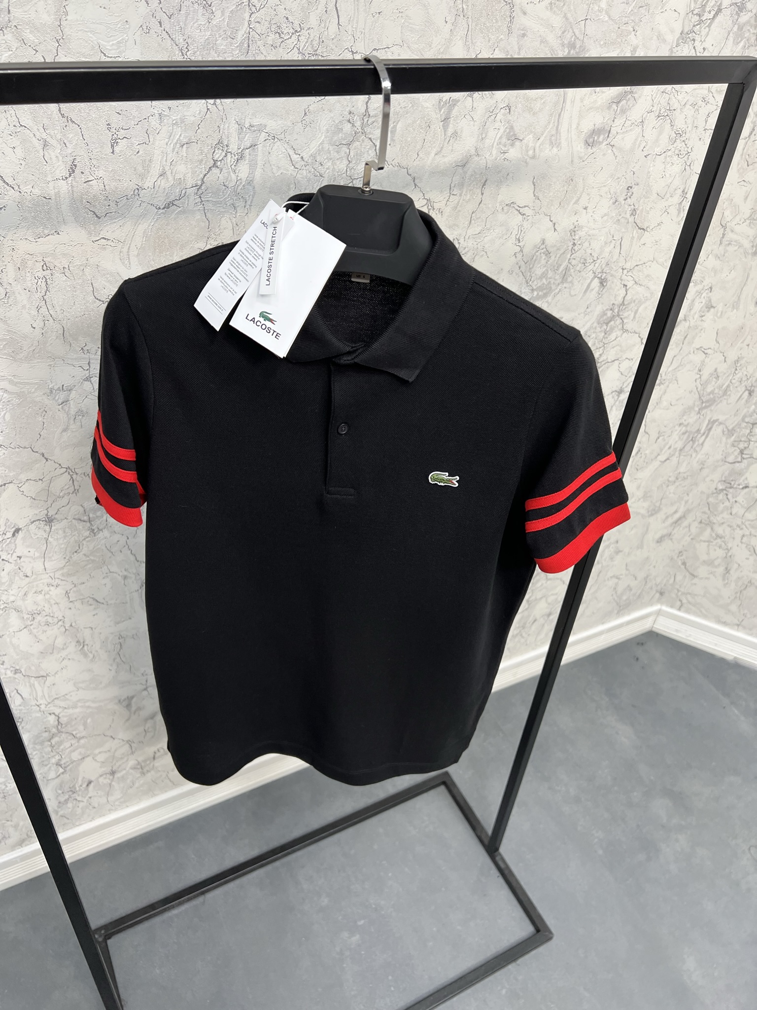 Erkek%20Normal%20%20%20%20Fit%20%20Siyah%20%20Polo%20Yaka%20T-shirt%208006S
