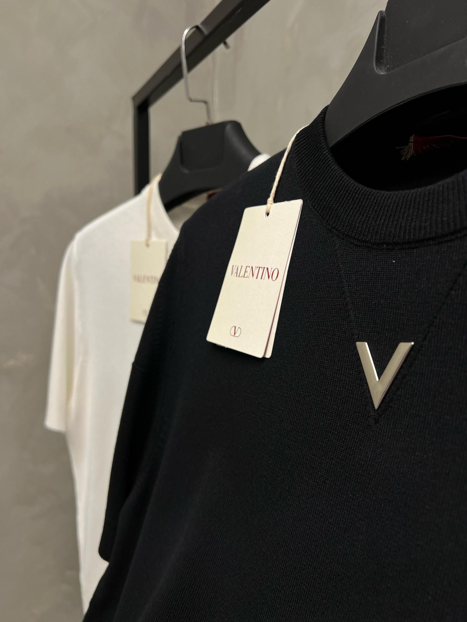 %20Erkek%20Slim%20Fit%20T-Shirt%20Çeşitleri%20Modelleri