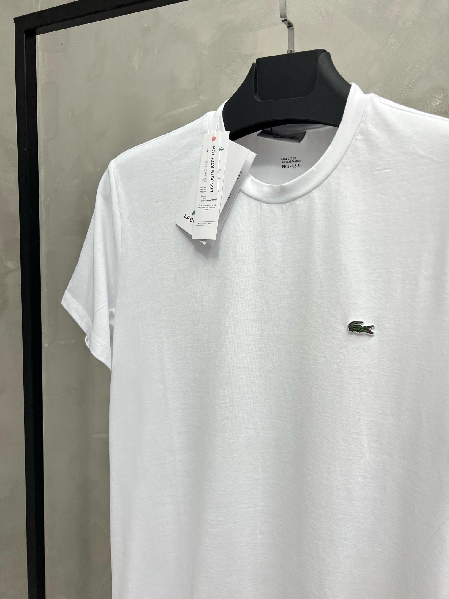 Erkek%20Slim%20Fit%20T-shirt