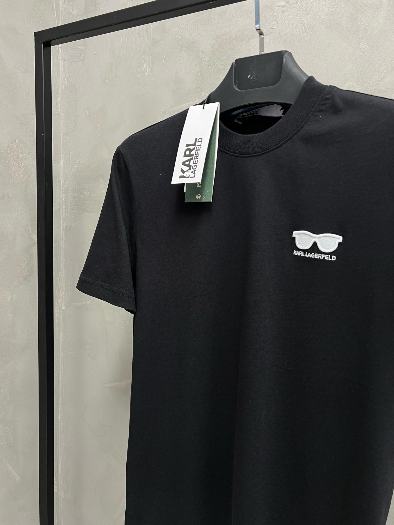 Erkek%20Slim%20Fit%20T-shirt