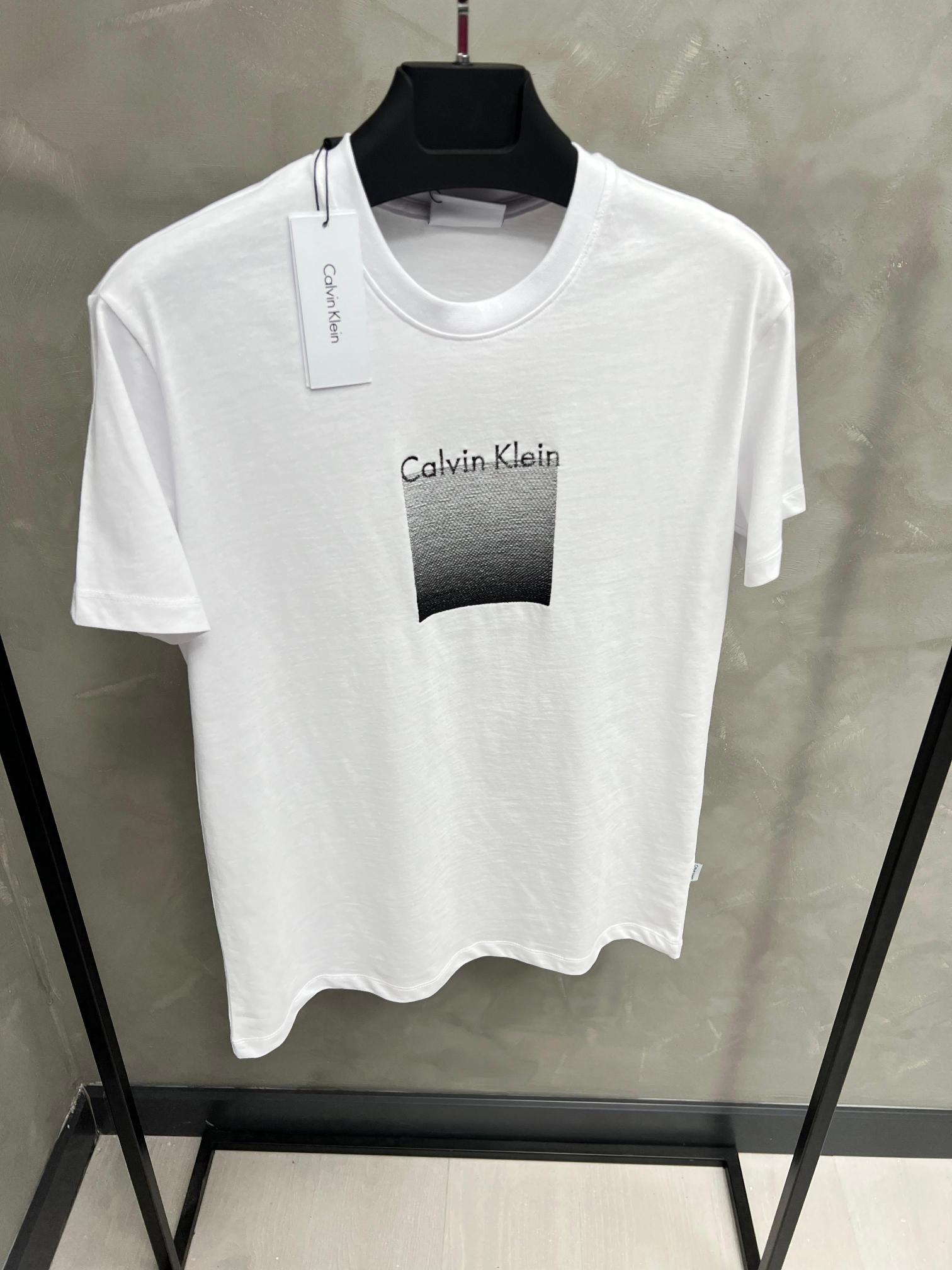 Erkek%20Slim%20Fit%20T-shirt