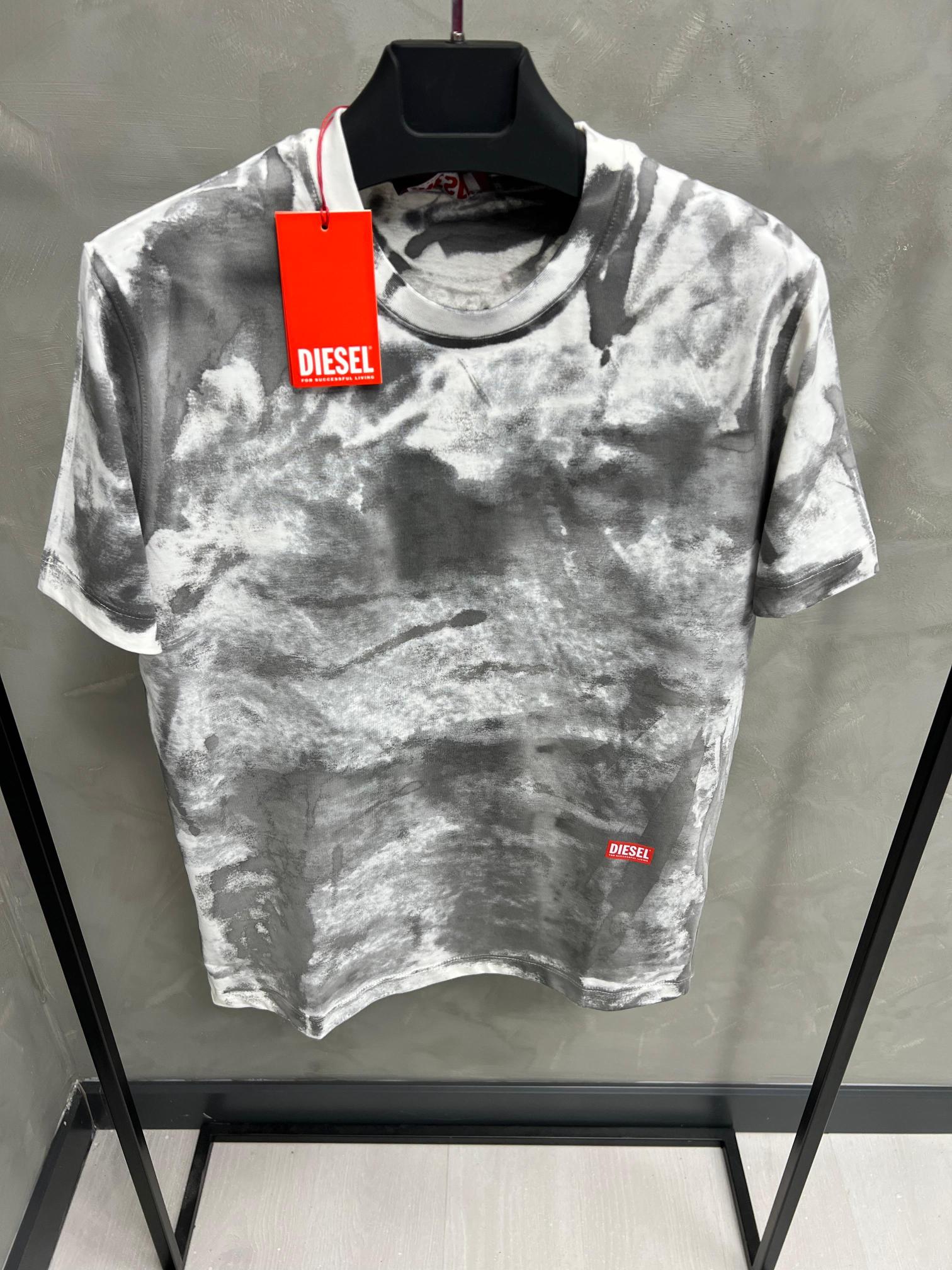 Erkek%20Slim%20Fit%20T-shirt