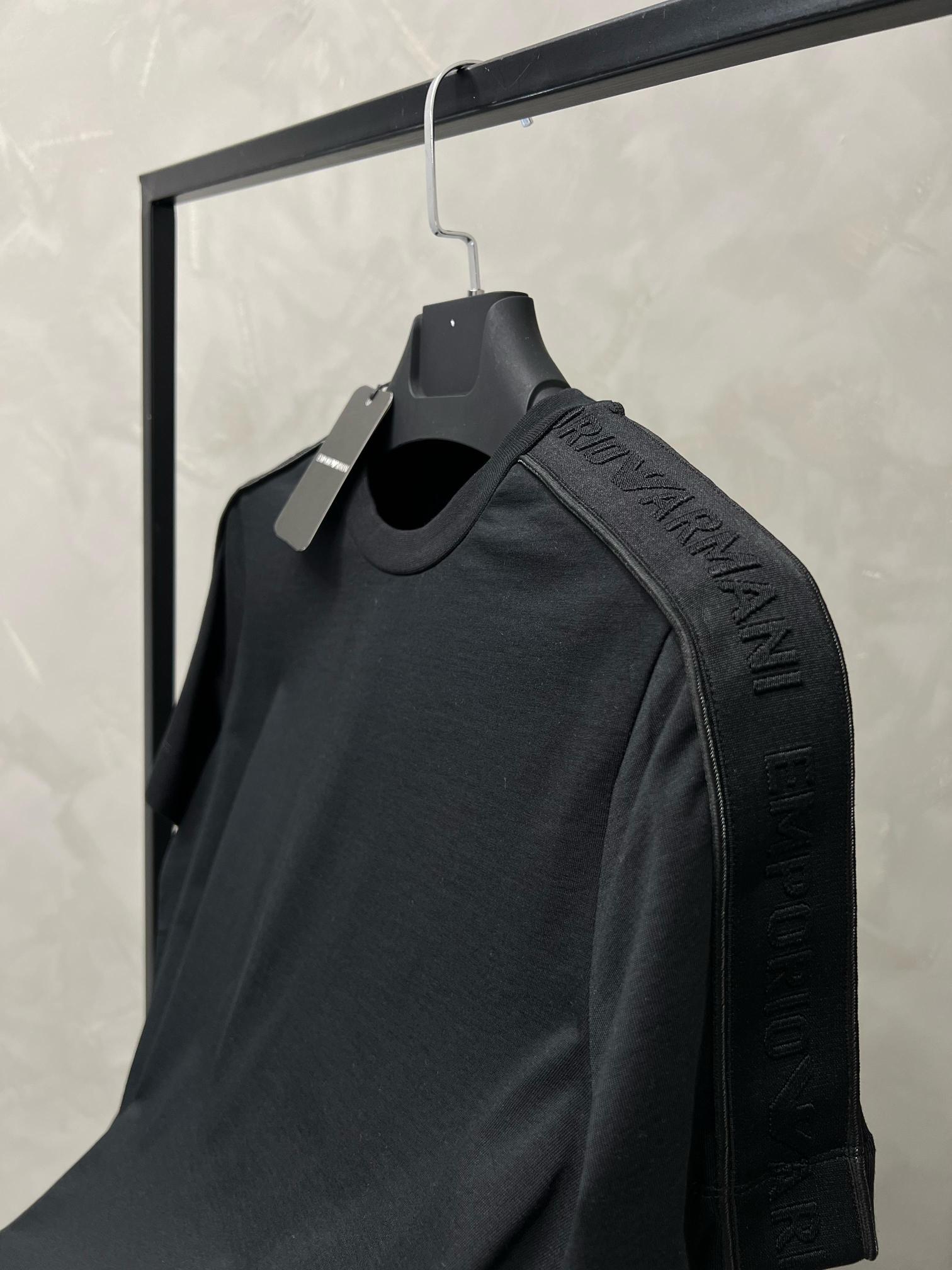 Erkek%20Slim%20Fit%20T-shirt