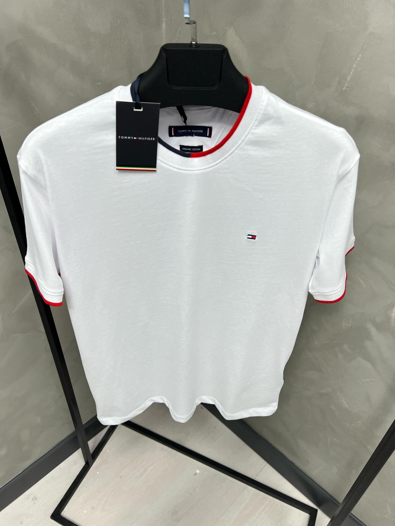 Erkek%20Slim%20Fit%20T-shirt