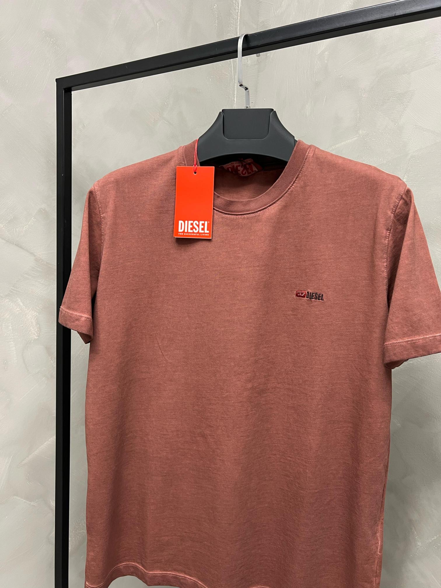 Erkek%20Slim%20Fit%20Tshirt