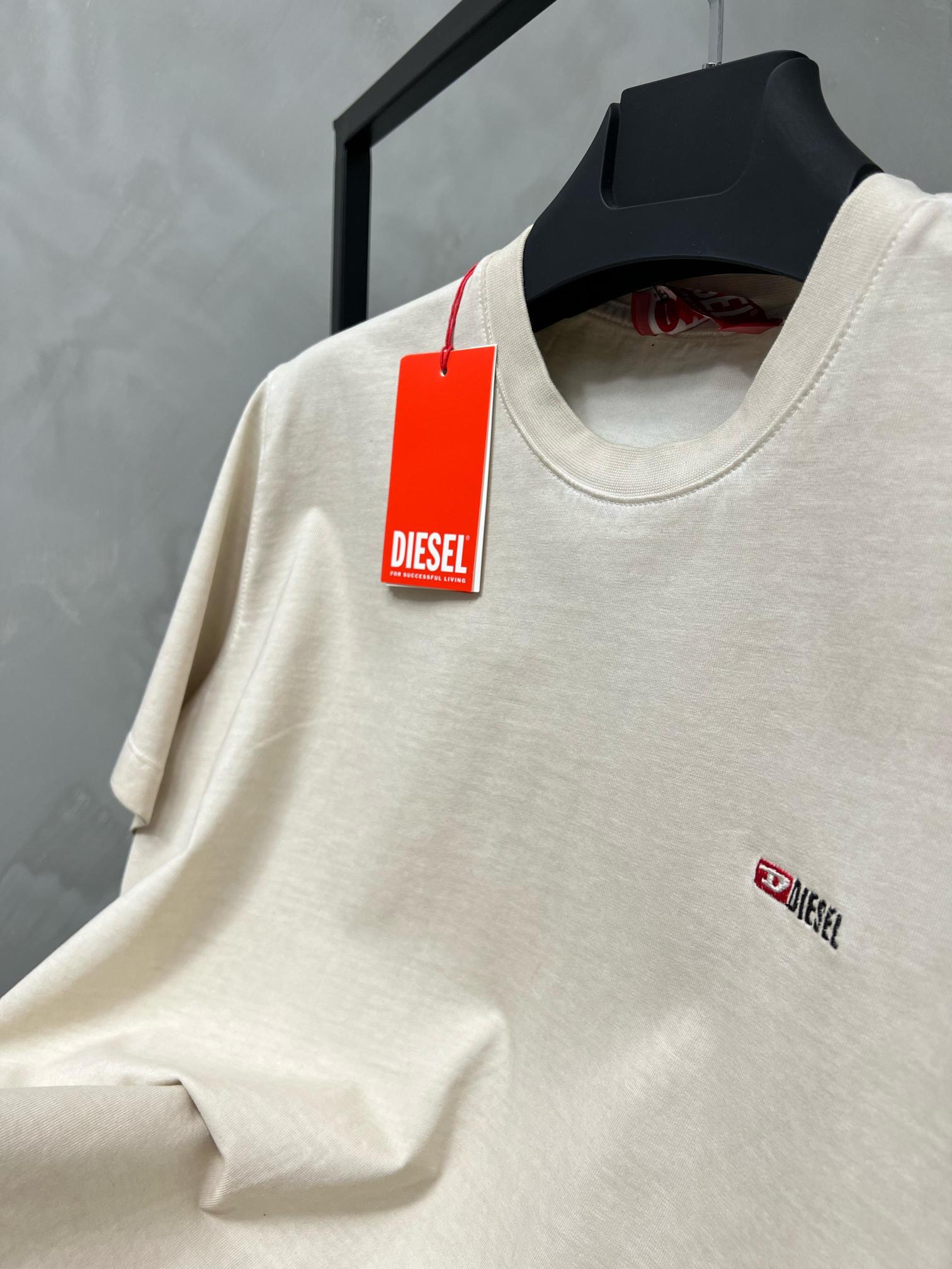 Erkek%20Slim%20Fit%20Tshirt