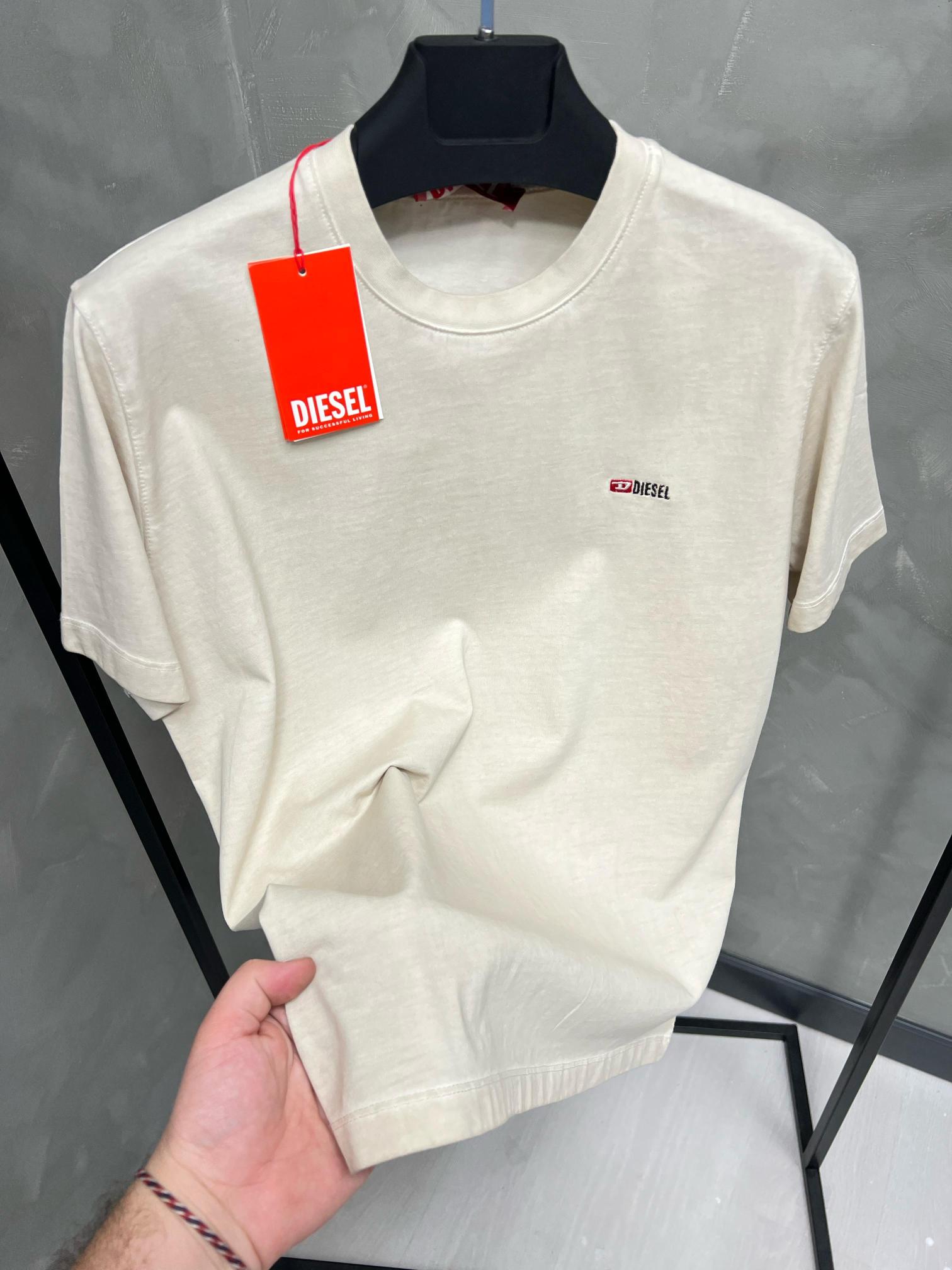 Erkek%20Slim%20Fit%20Tshirt