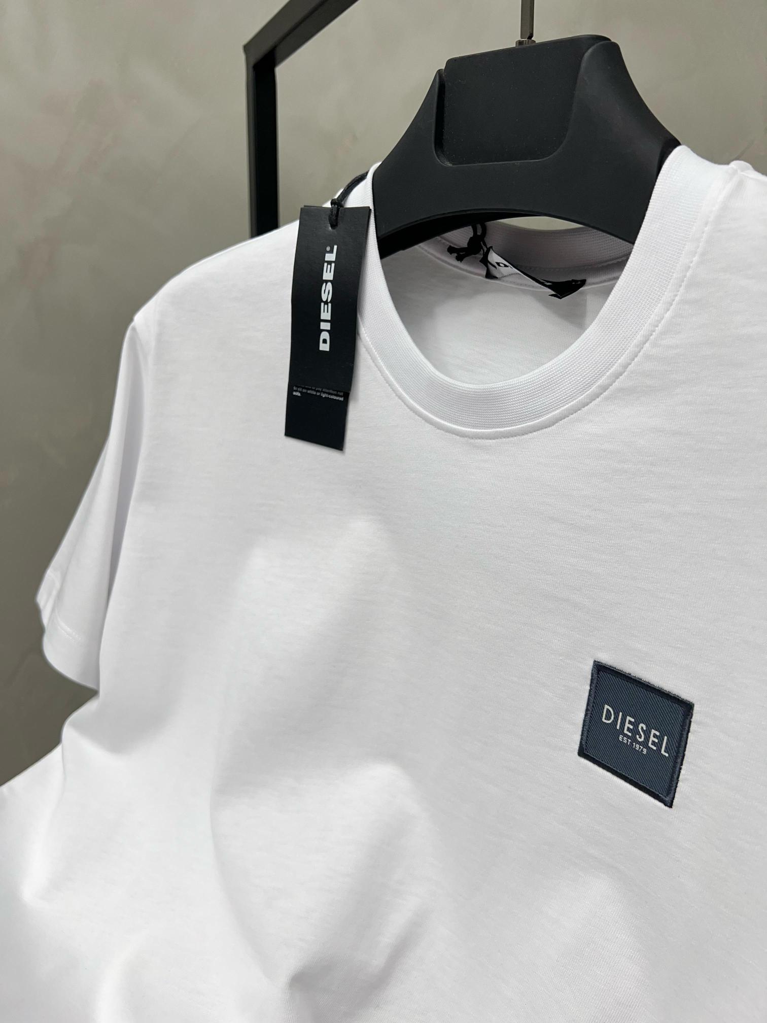 Erkek%20Slim%20Fit%20Tshirt