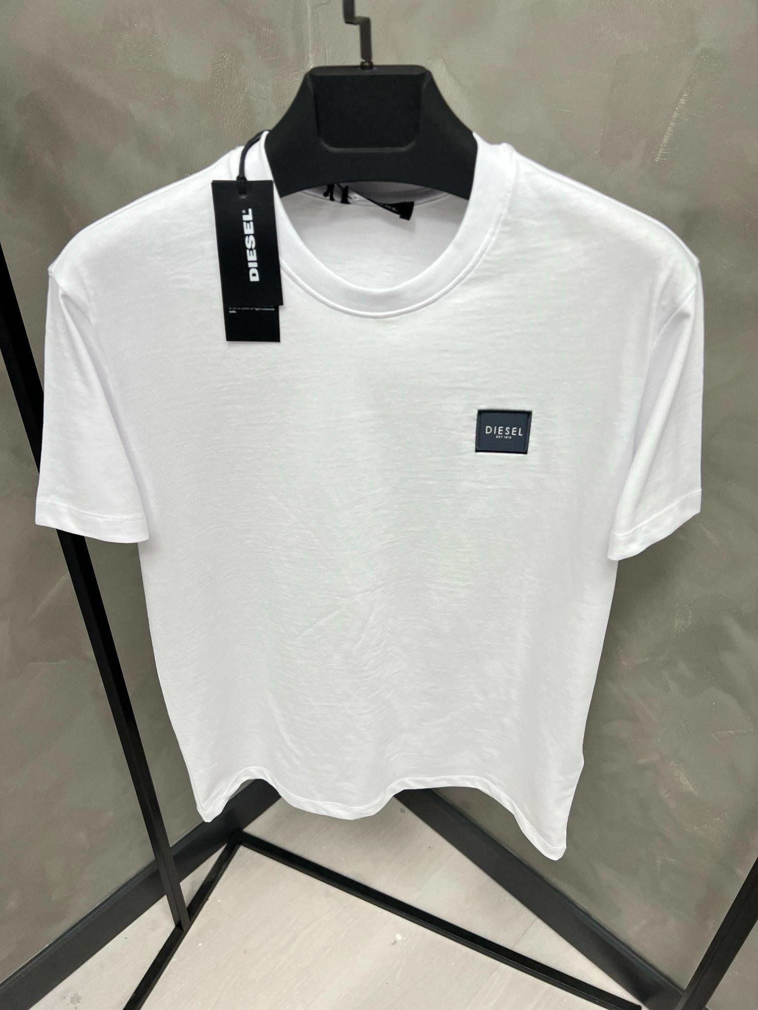 Erkek%20Slim%20Fit%20Tshirt