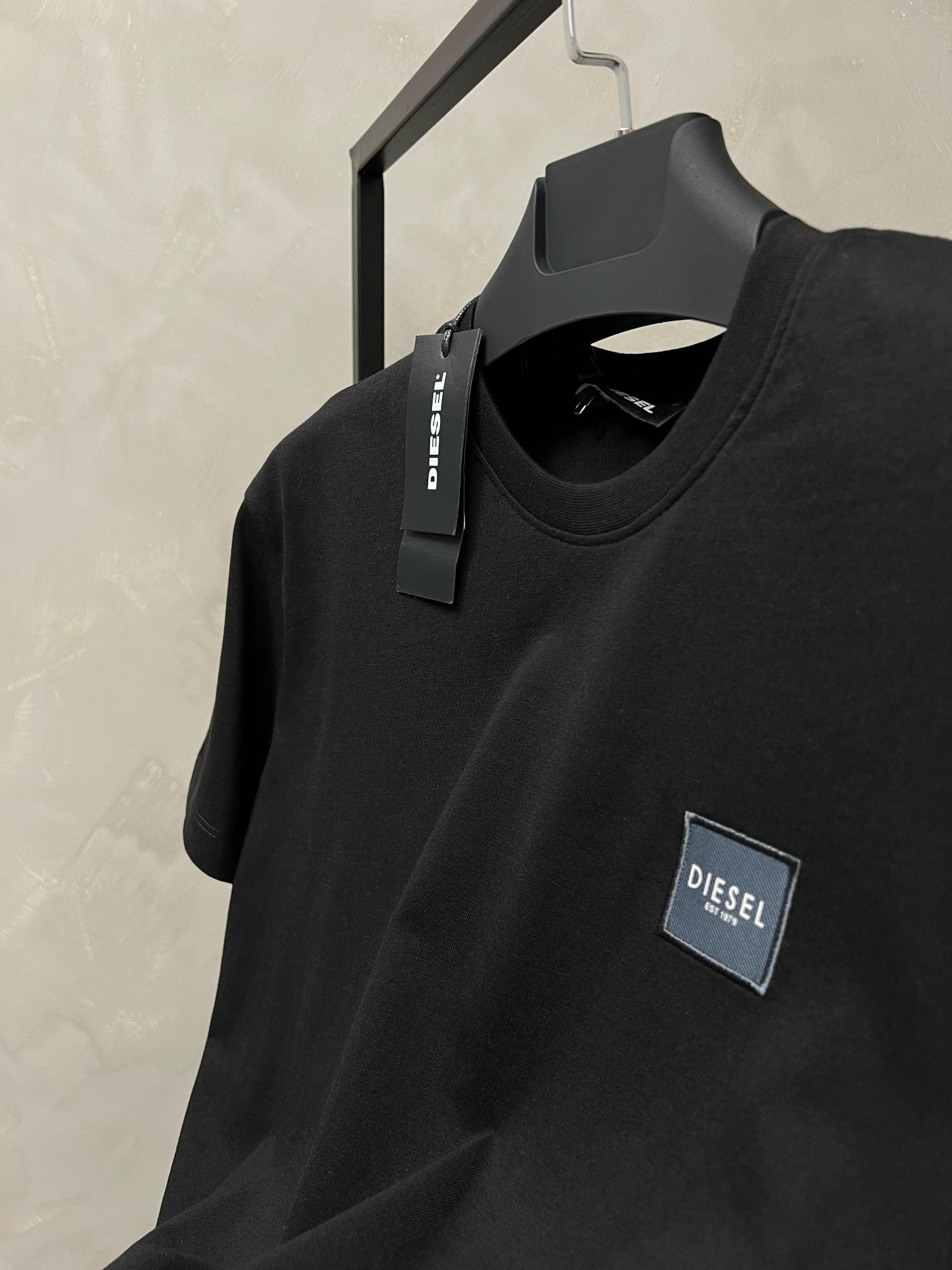 Erkek%20Slim%20Fit%20Tshirt