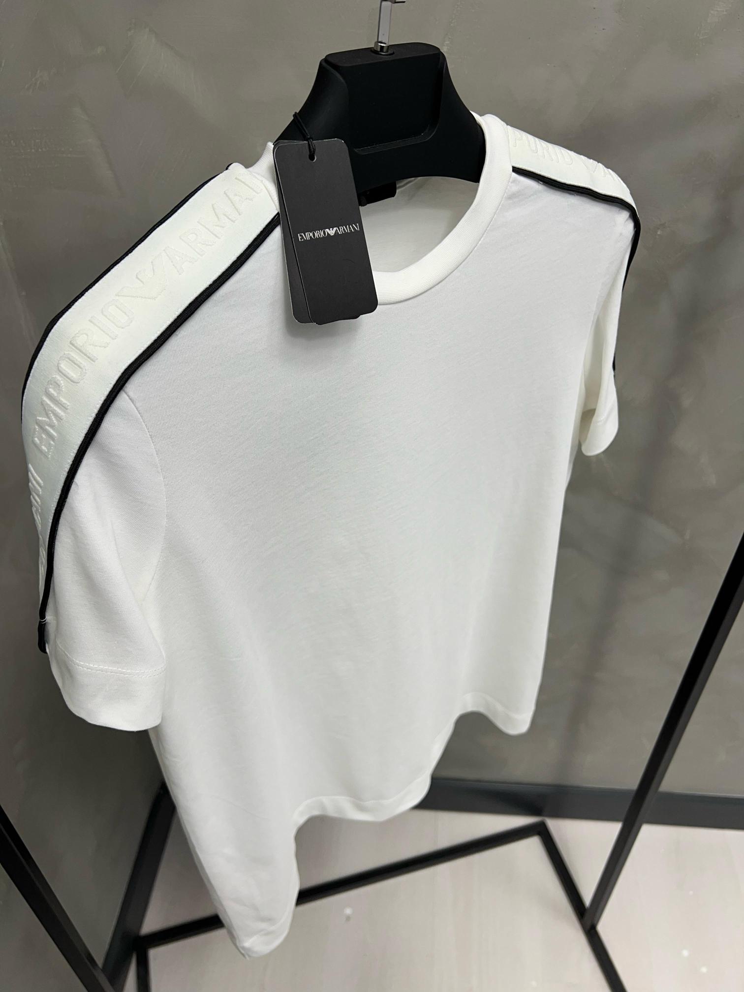 Erkek%20Slim%20Fit%20T-shirt