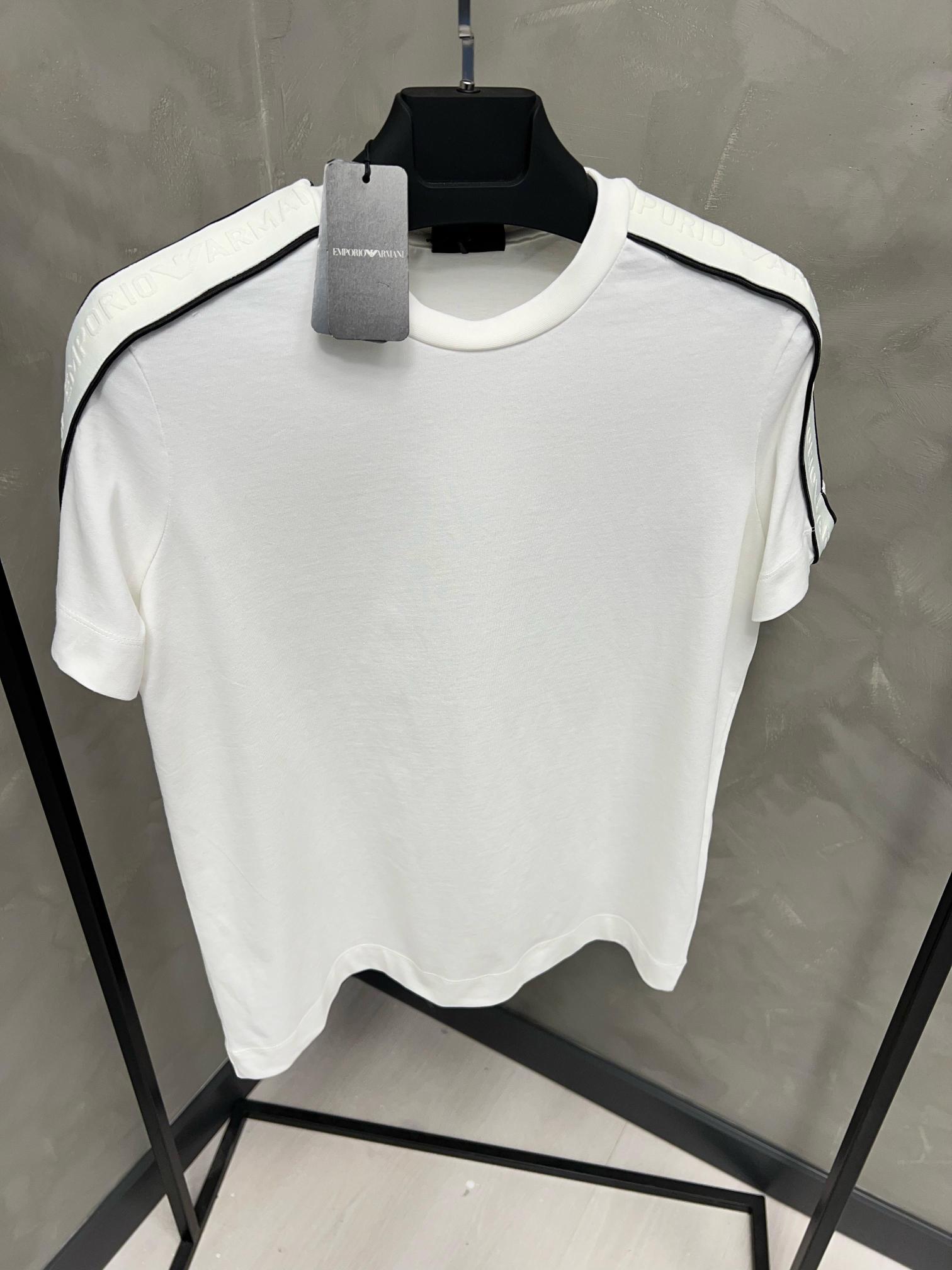Erkek%20Slim%20Fit%20T-shirt