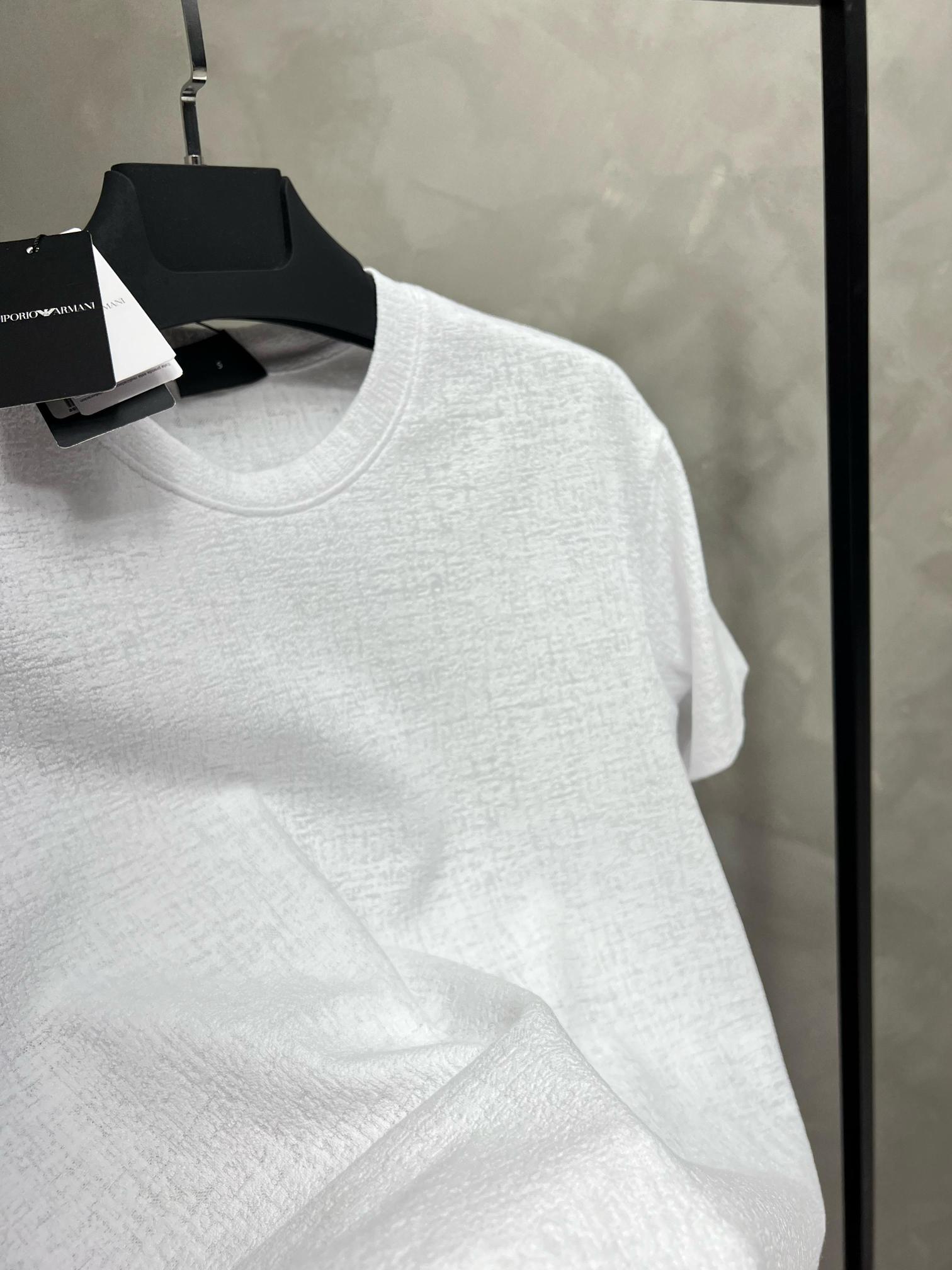 Erkek%20Slim%20Fit%20T-shirt