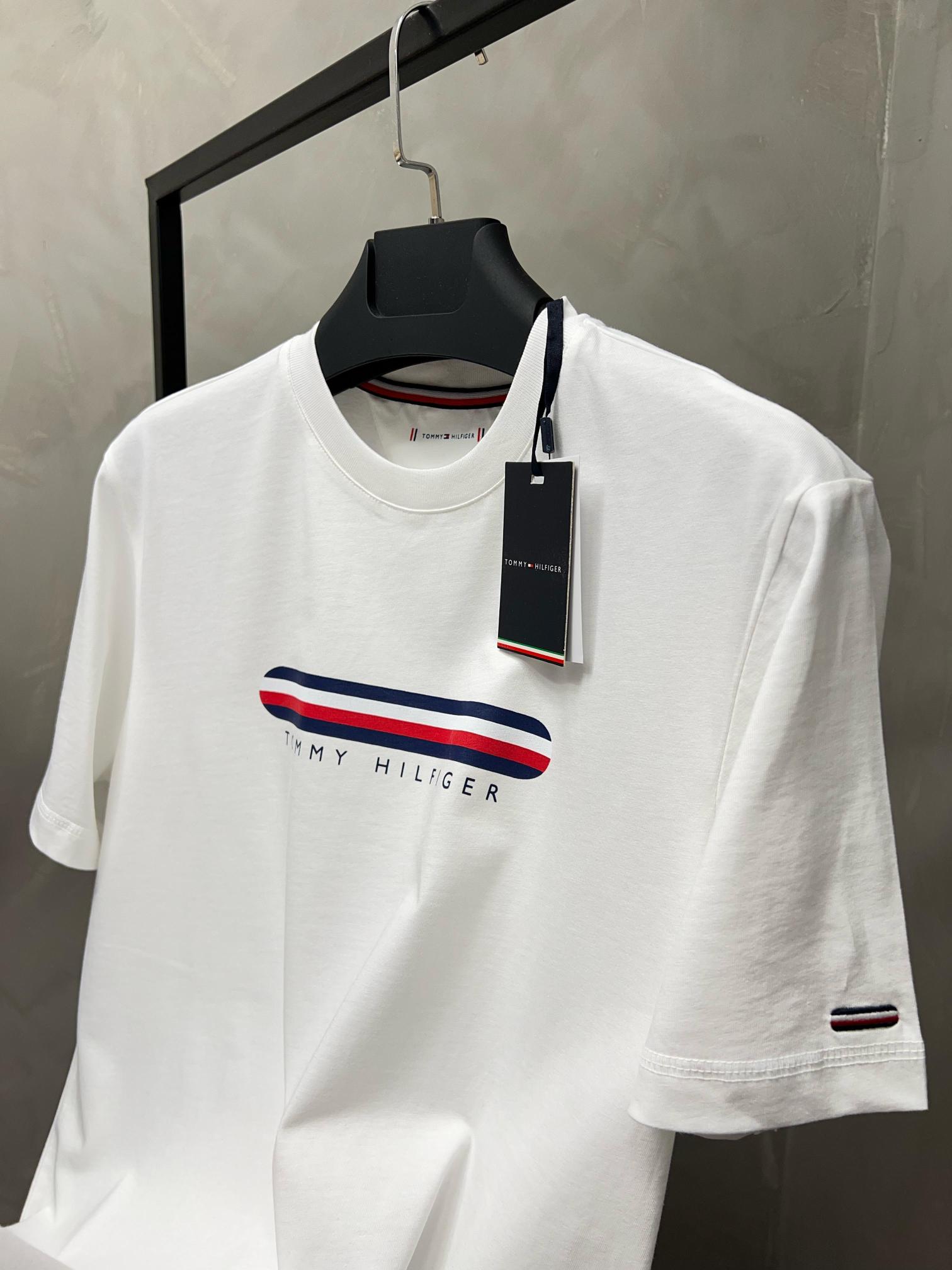 Erkek%20Slim%20Fit%20T-shirt