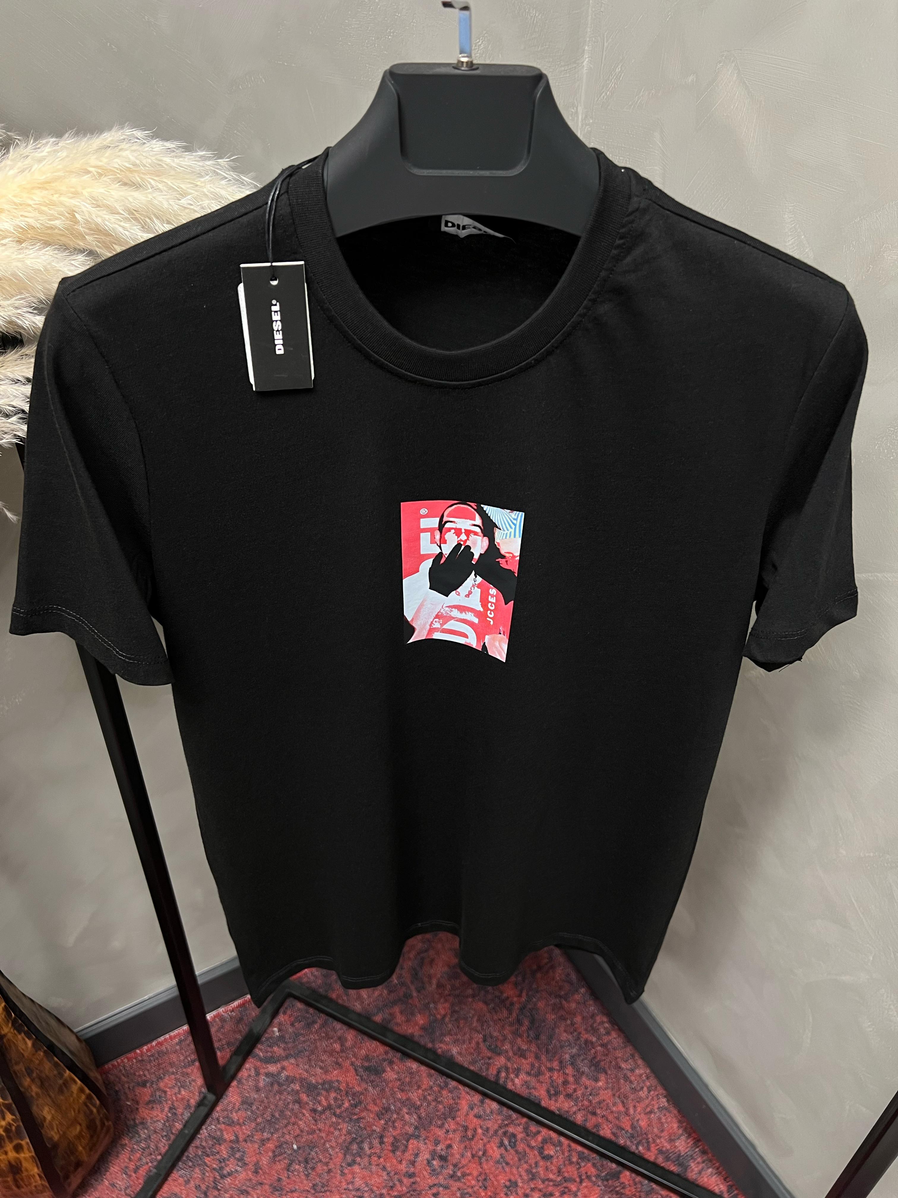 Erkek%20Normal%20Fit%20T-shirt