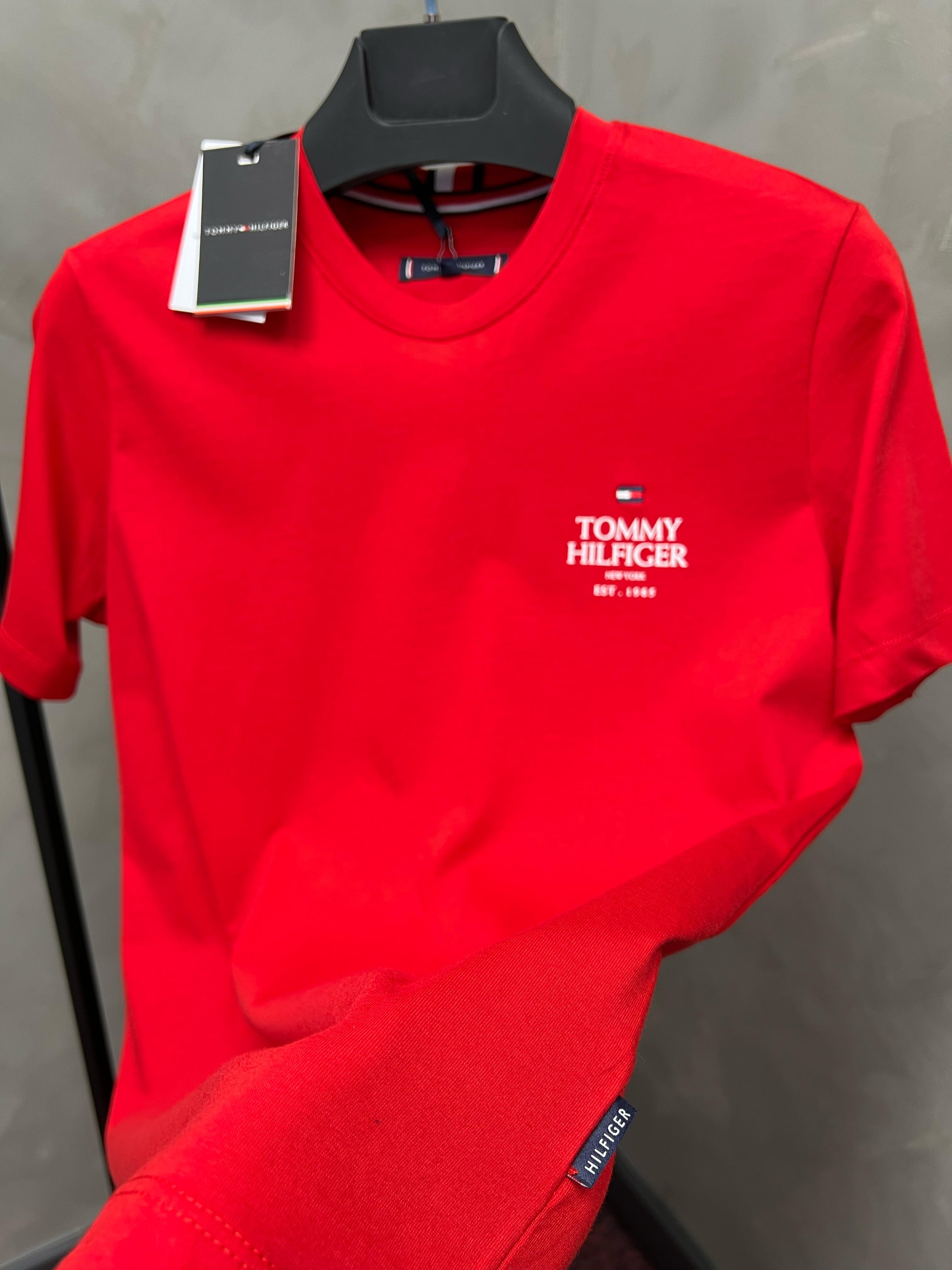 Erkek%20Slim%20Fit%20T-shirt