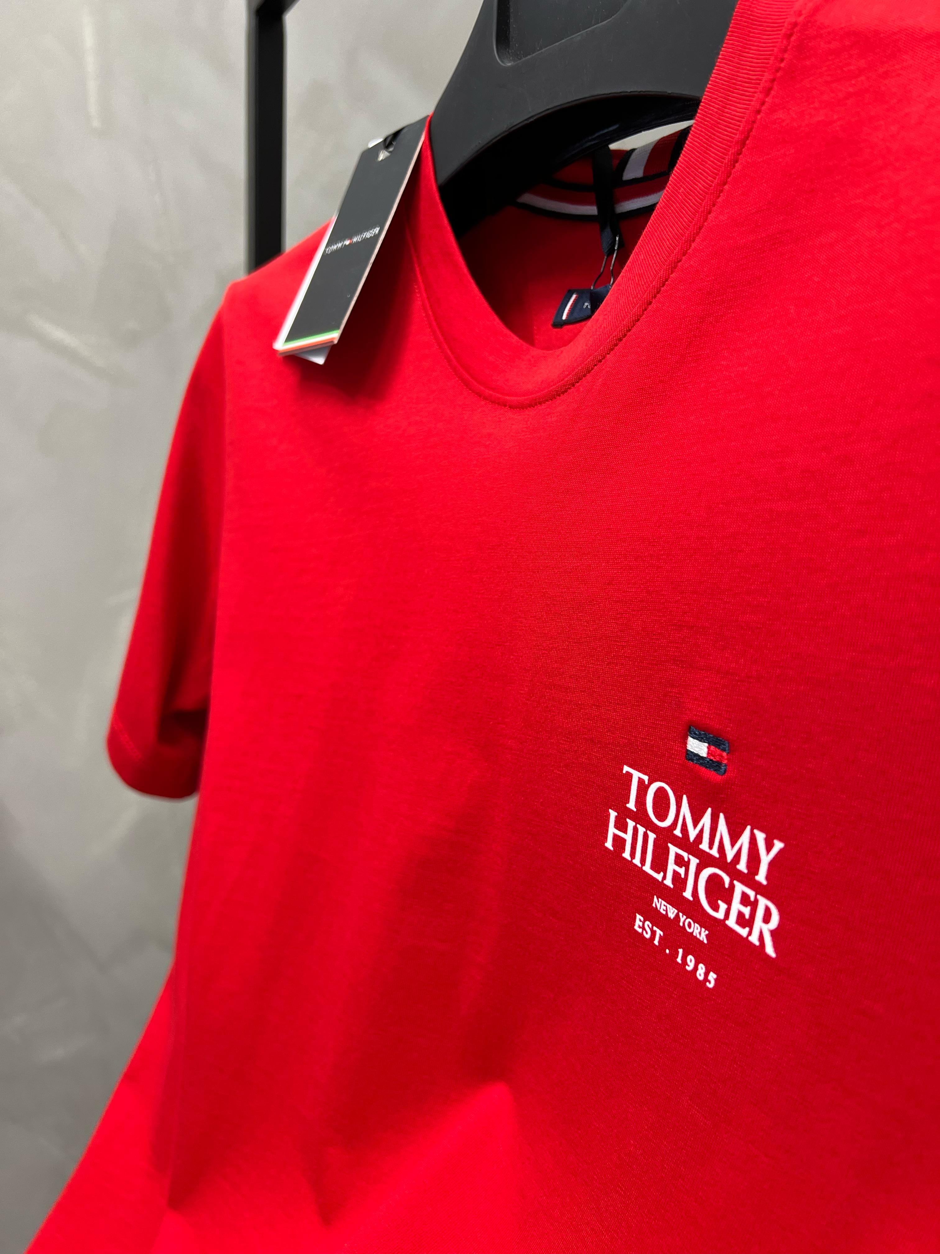 Erkek%20Slim%20Fit%20T-shirt