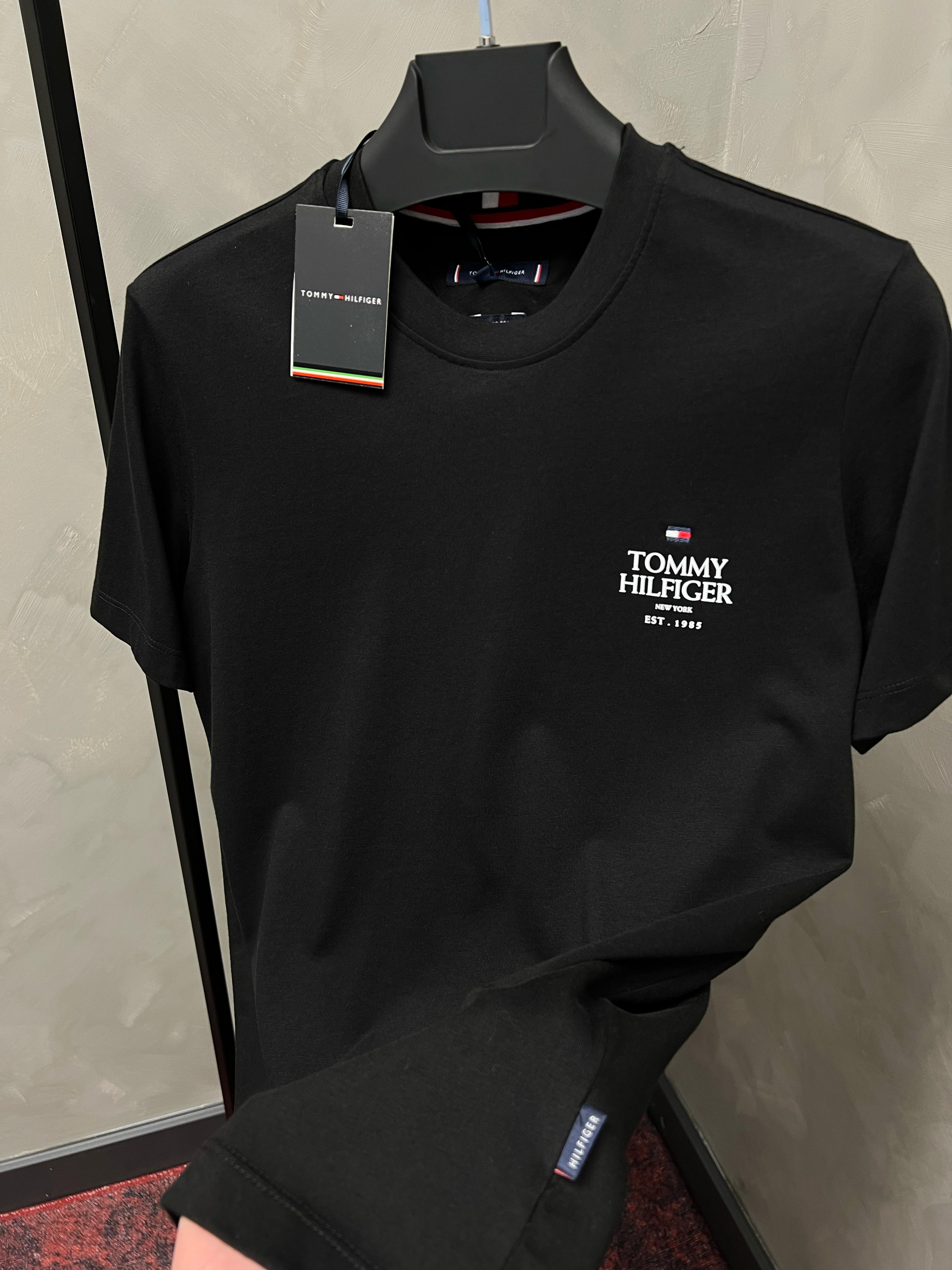 Erkek%20Slim%20Fit%20T-shirt