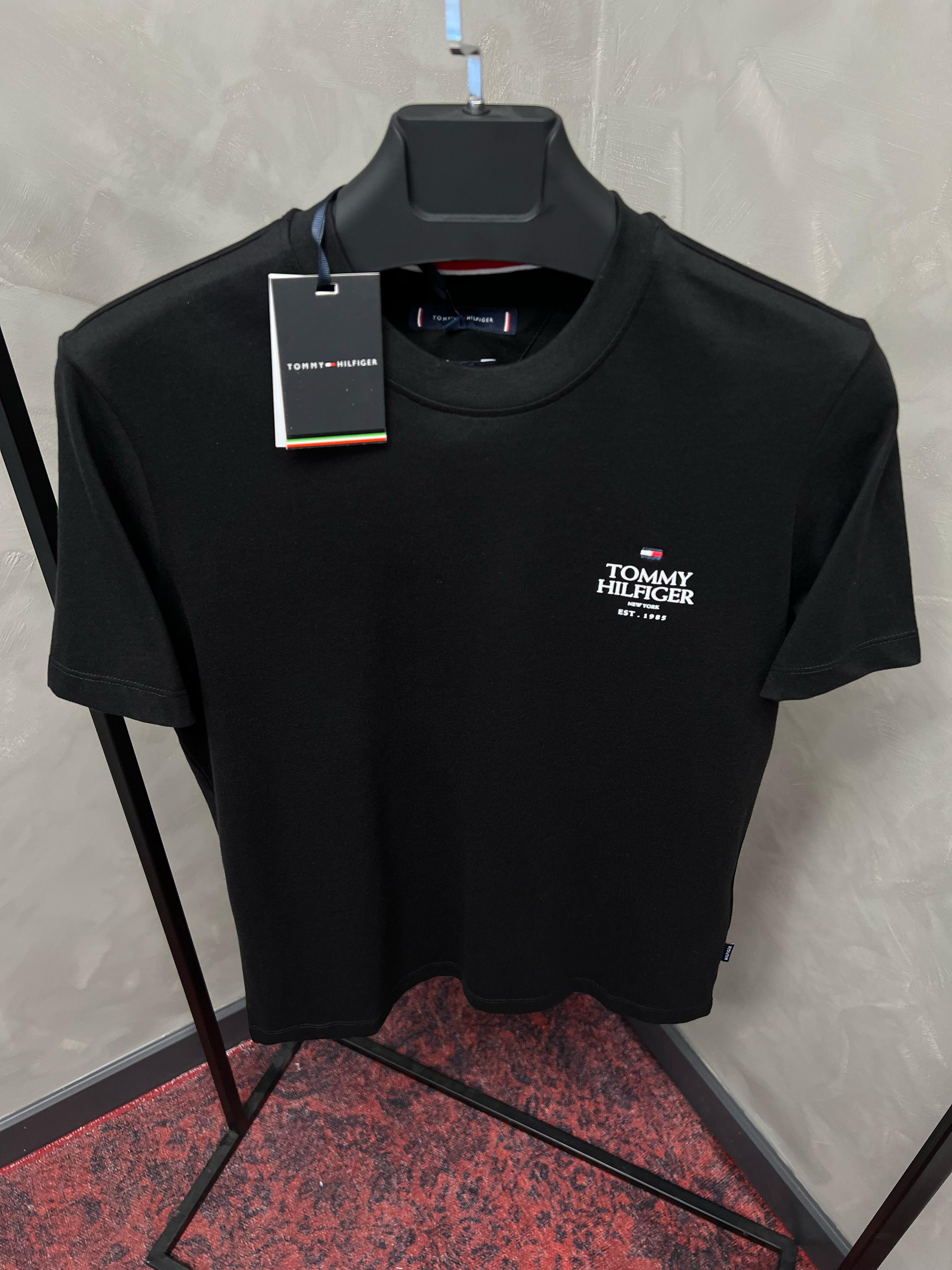 Erkek%20Slim%20Fit%20T-shirt