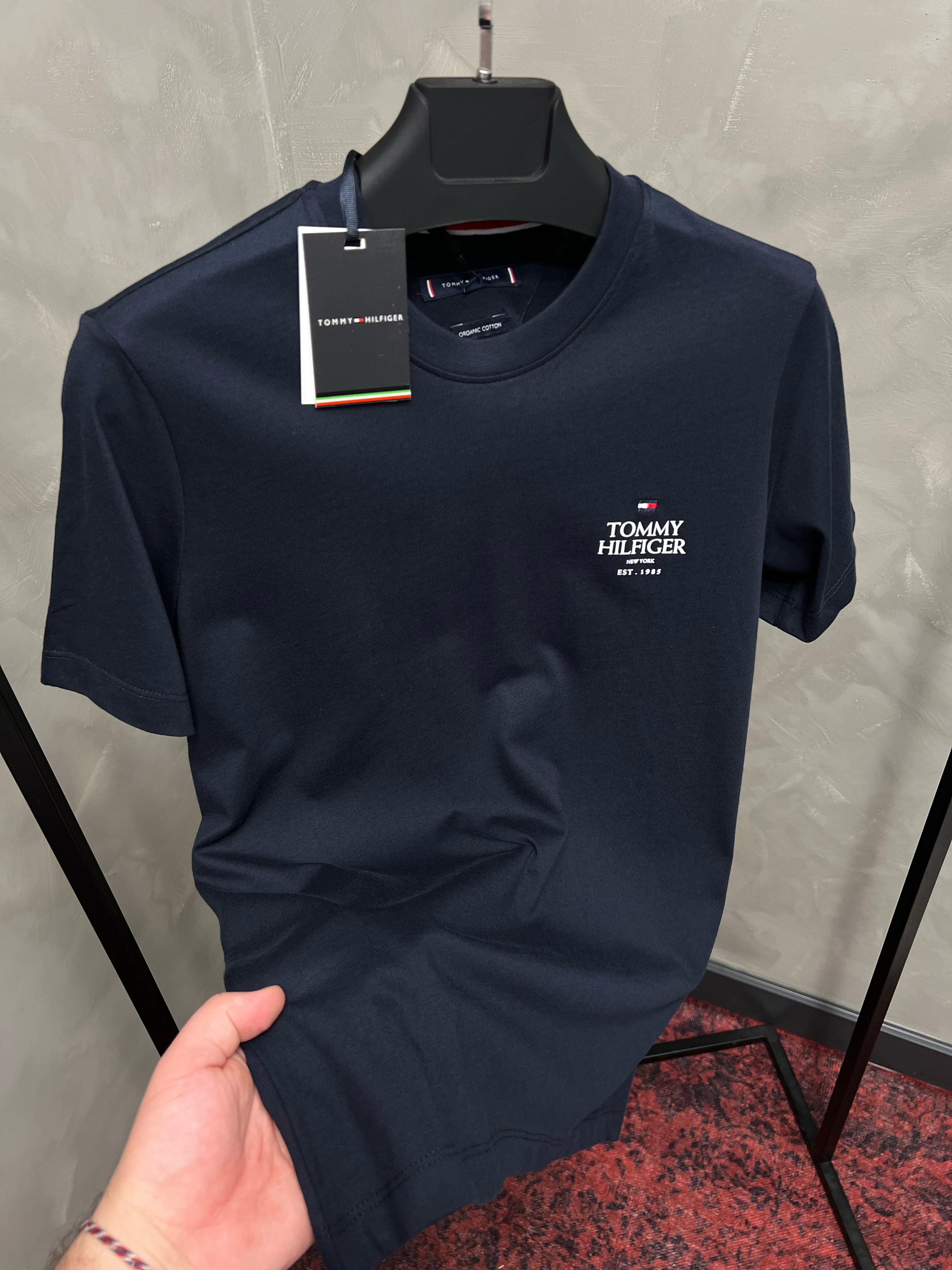 Erkek%20Slim%20Fit%20T-shirt