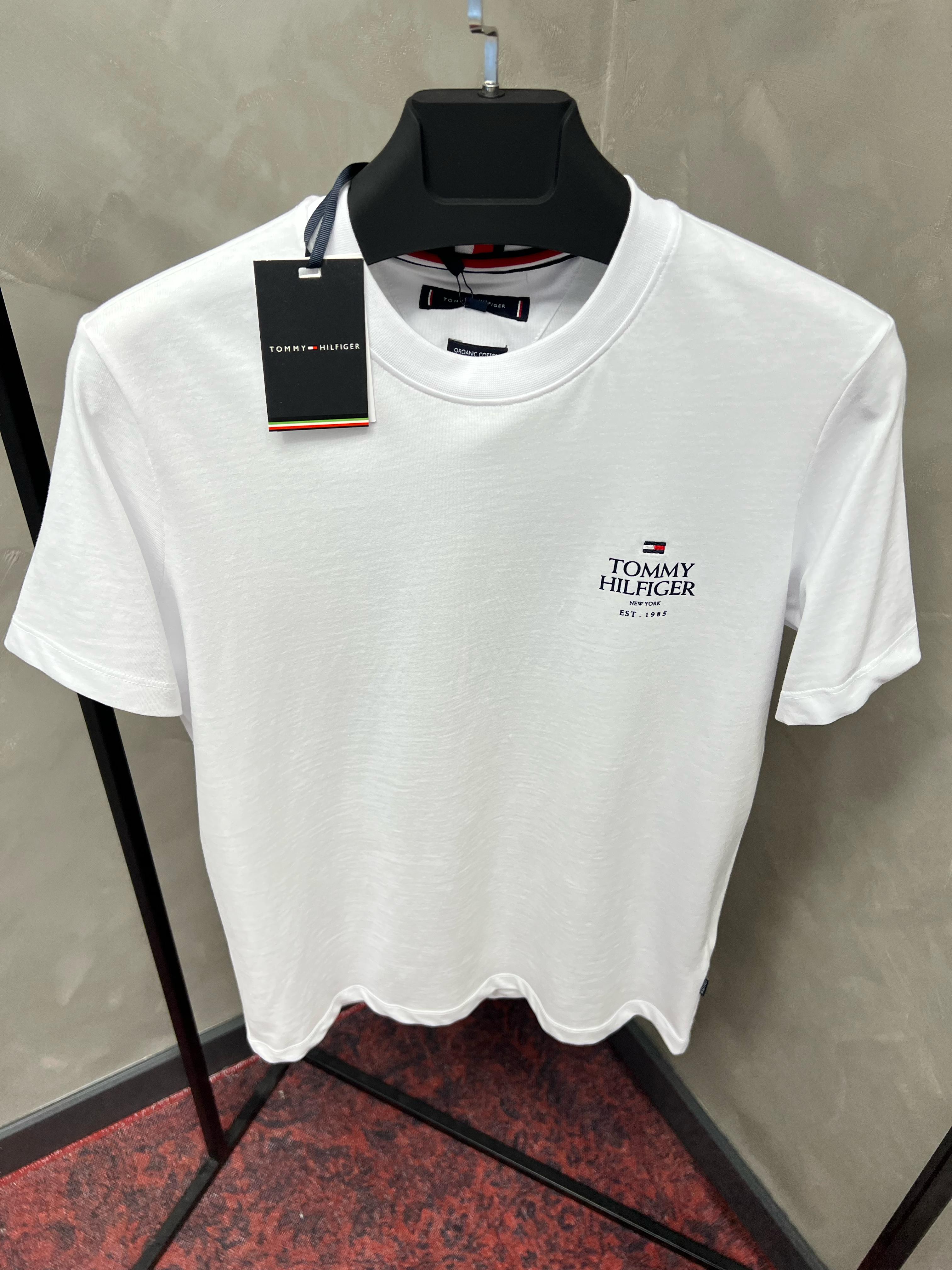 Erkek%20Slim%20Fit%20T-shirt