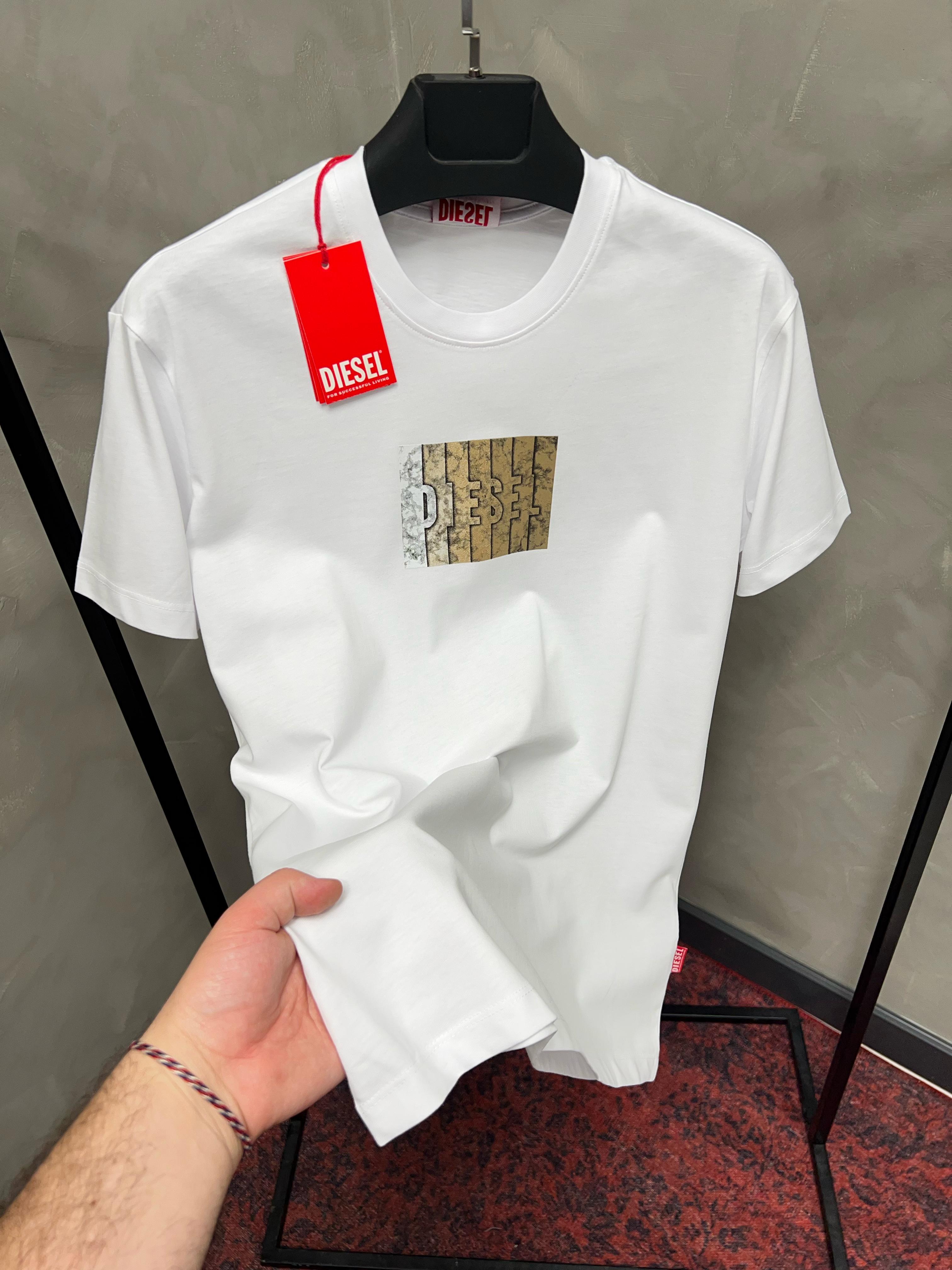 Erkek%20Slim%20Fit%20Tshirt%20
