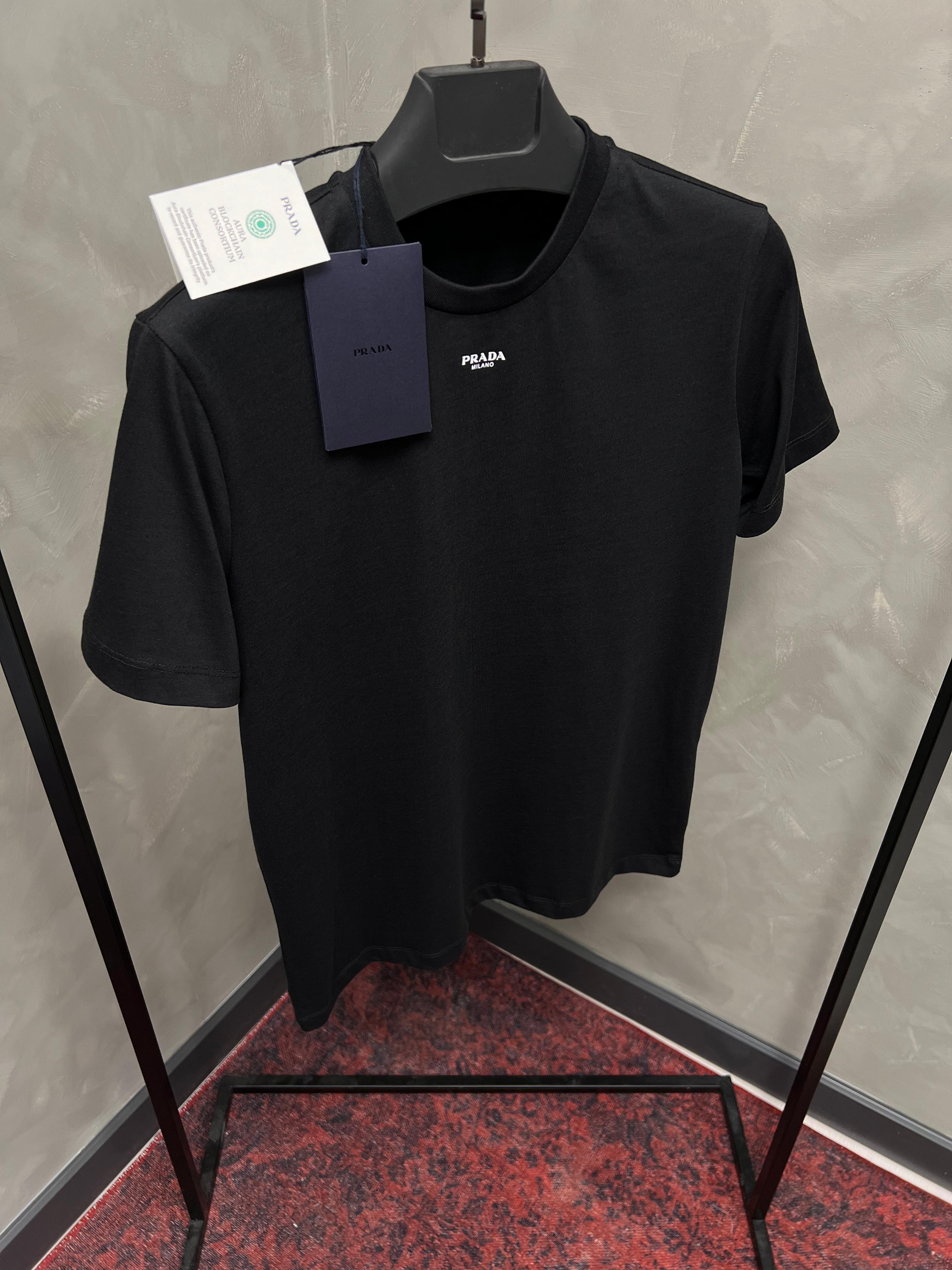 Erkek%20Normal%20Fit%20T-shirt